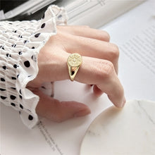Load image into Gallery viewer, 925 Sterling Silver Gothic Totem pattern