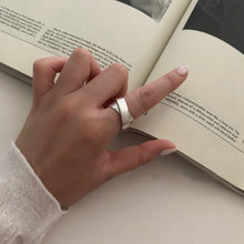 Load image into Gallery viewer, 925 Sterling Silver Double Line Winding Shape Rings