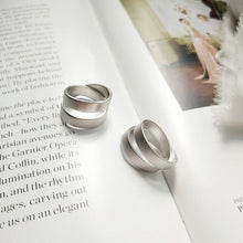 Load image into Gallery viewer, 925 Sterling Silver Double Line Winding Shape Rings